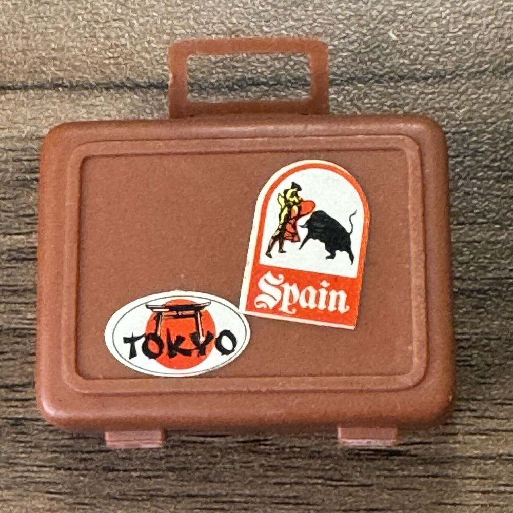 Vintage Barbie Suitcase London Paris Tokyo Spain Stickers‎ Mattel 1971 Hong Kong